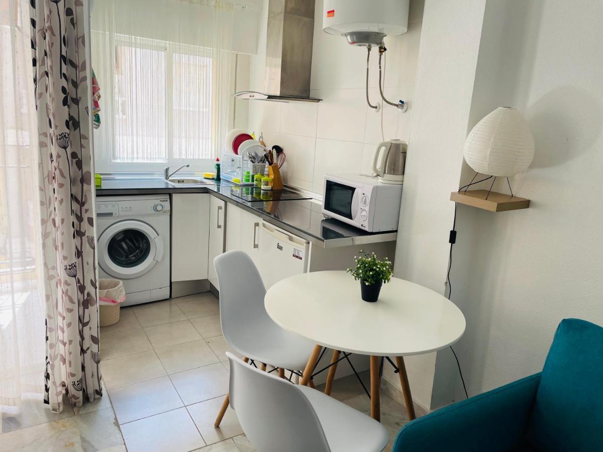 Studio Apartment Vicente Blasco Ibanez, 127 Torrevieja Dış mekan fotoğraf
