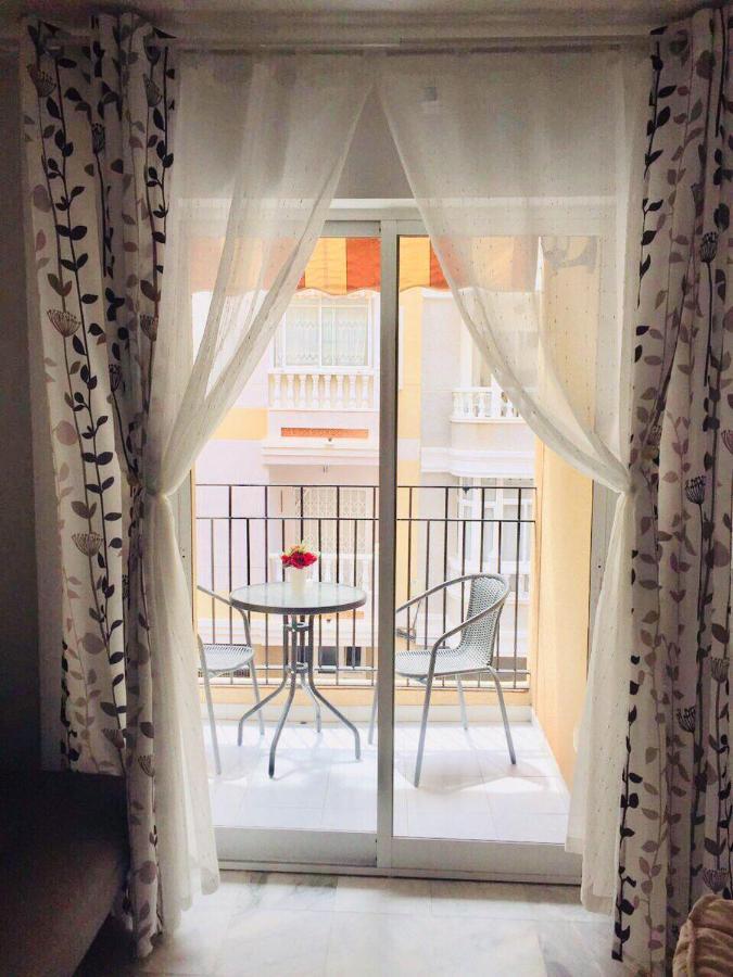 Studio Apartment Vicente Blasco Ibanez, 127 Torrevieja Dış mekan fotoğraf